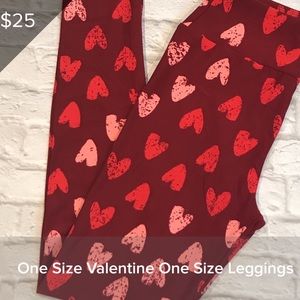 💕❤️LuLaRoe Valentine’s Leggings❤️💕